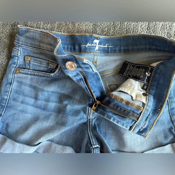 7 For All Mankind Denim Shorts - Picture 2 of 5
